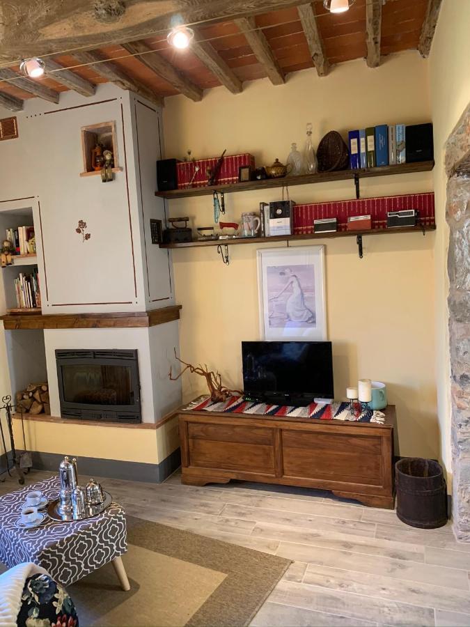 Villa Casa Emma Fiattone In Garfagnana Exterior foto